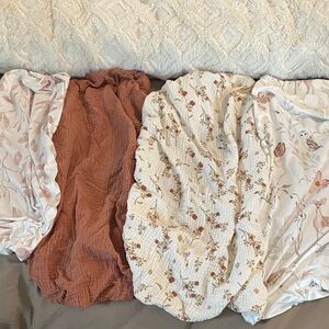 Floral and Solid Crib bassinet Sheets